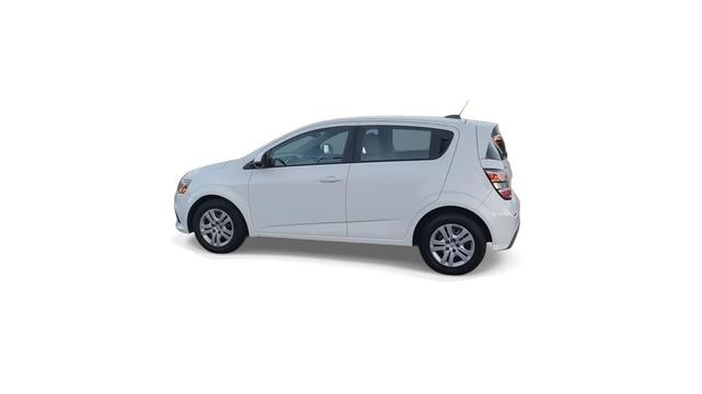 2017 chevrolet sonic lt