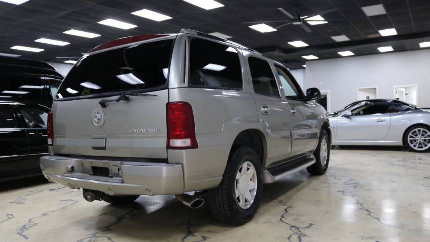 2002 cadillac escalade base
