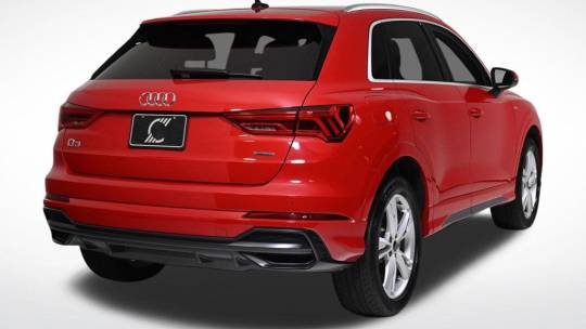 2022 Audi Q3