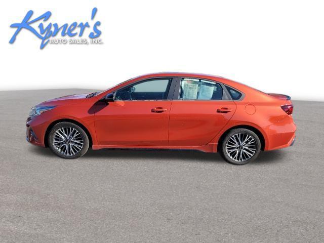 2022 kia forte gt-line