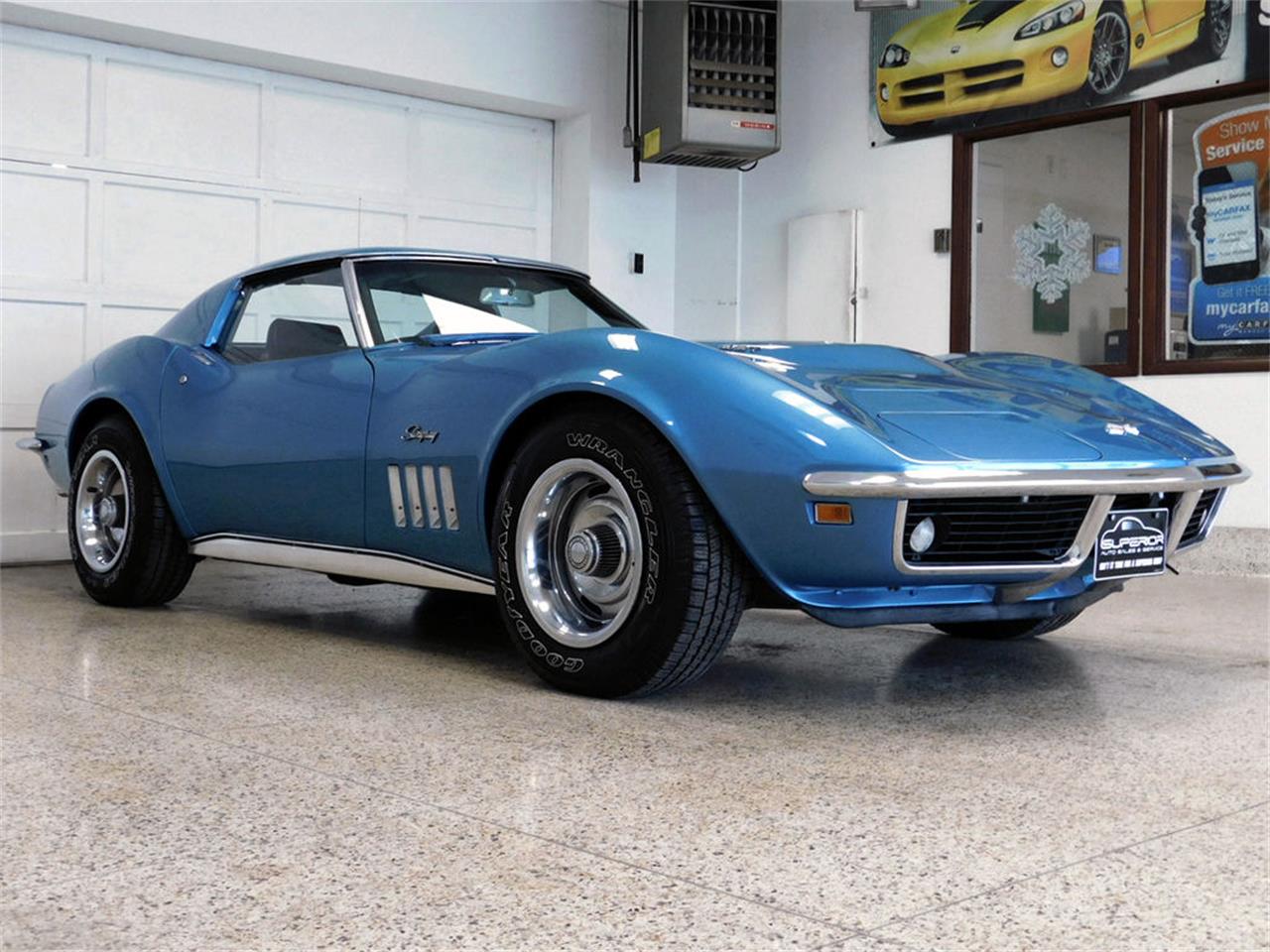 1969 chevrolet corvette stingray