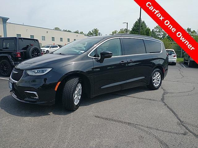 2022 chrysler pacifica touring l