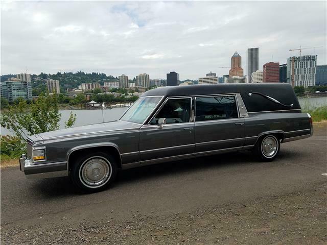 1991 cadillac brougham hearse immaculate condition, very rare, no reserve!!!