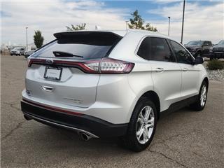 2017 Ford Edge titanium