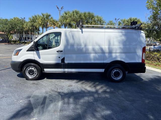 2017 ford transit-150 base