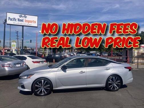 2022 nissan altima