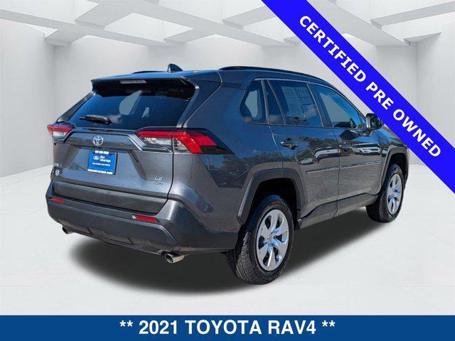 2021 toyota rav4 le