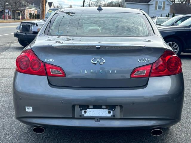 2012 infiniti g37x base