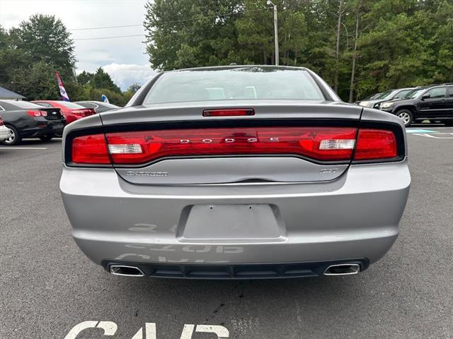 2014 dodge charger sxt