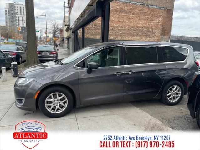 2017 chrysler pacifica touring