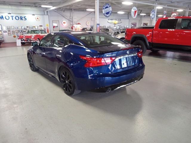 2017 nissan maxima 3.5 sr