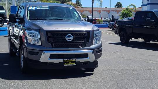 2022 Nissan Titan