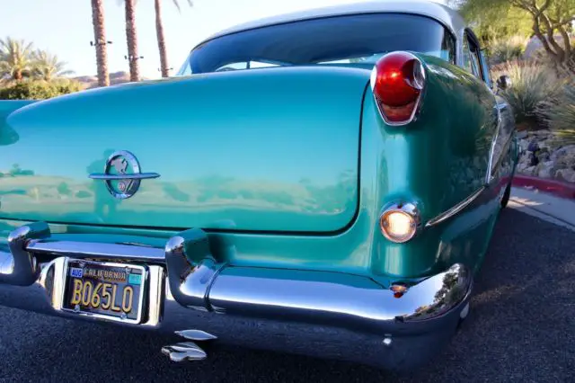 1955 oldsmobile holiday coupe