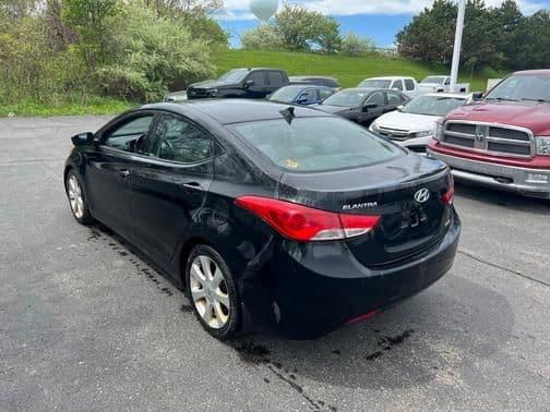 2013 hyundai elantra limited in brighton, michigan