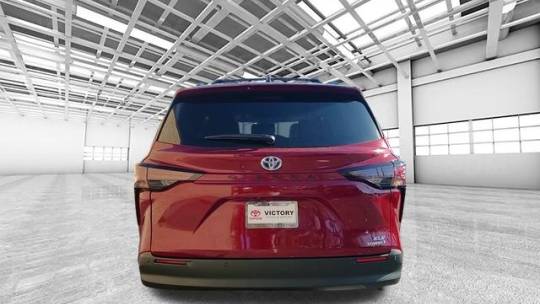 2024 Toyota Sienna