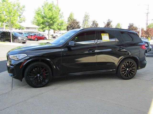 2022 bmw x5 m50i
