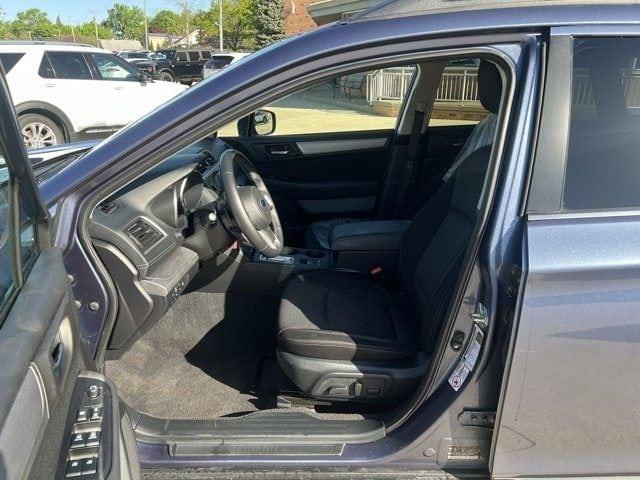 2018 subaru outback 2.5i premium in saint clair shores, michigan