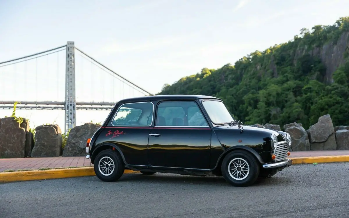 1988 rover mini "jet black" edition