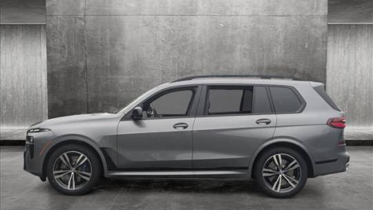 2025 BMW X7