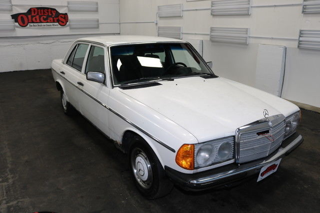 1980 mercedes-benz 230e