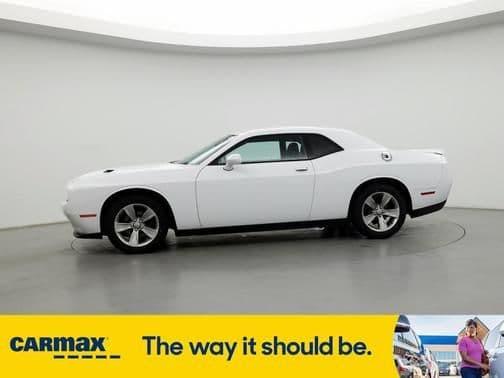 2020 dodge challenger sxt in jacksonville, north carolina