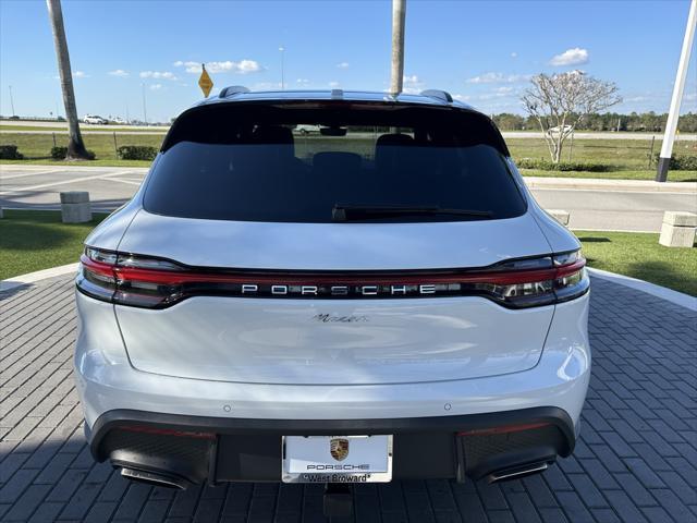 2024 porsche macan