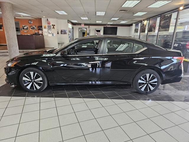 2021 nissan altima 2.5 sv