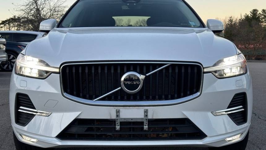 2022 volvo xc60 b5 momentum