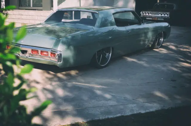 1969 impala custom restomod low rod 22" wheels built sbc new paint air ride