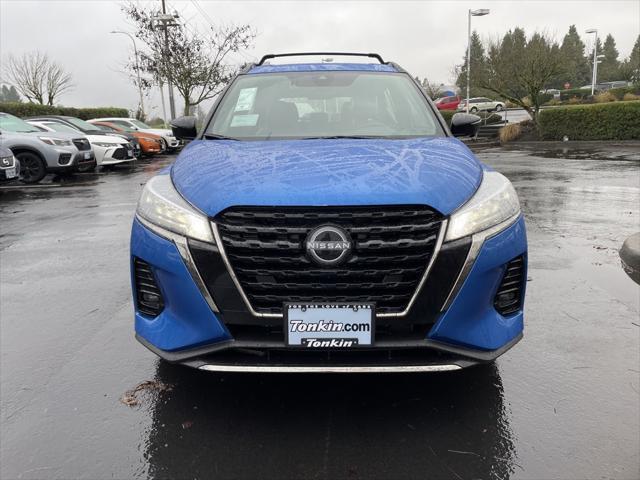 2024 nissan kicks sr