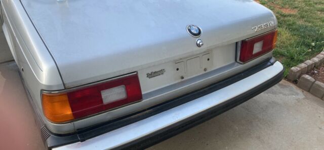 1980 bmw 733i grey rwd manual 733i