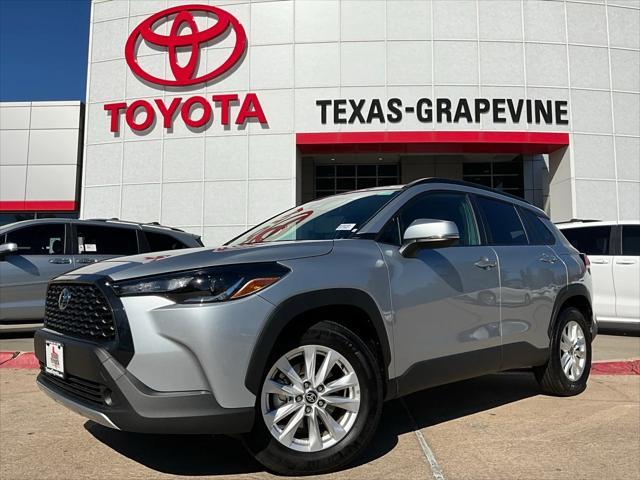 2024 toyota corolla cross le
