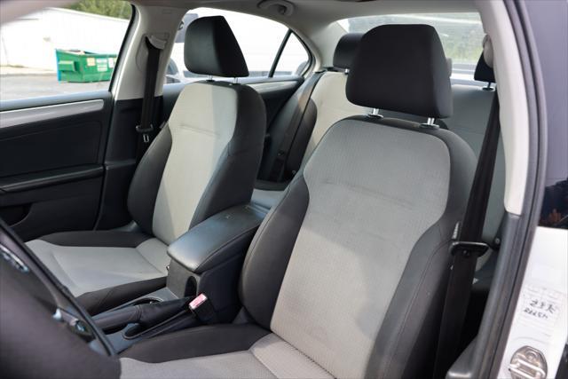 2017 volkswagen jetta 1.4t s