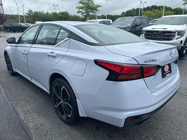 2024 nissan altima sr intelligent awd