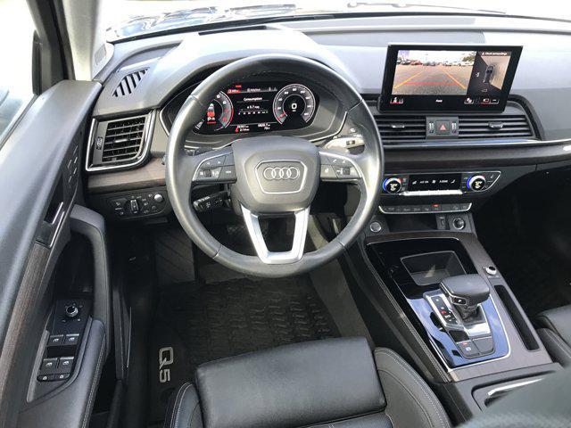 2022 audi q5 45 s line prestige