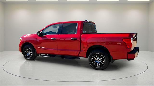 2022 nissan titan sv