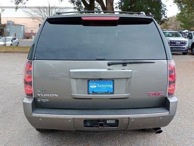 2012 gmc yukon denali in daphne, alabama