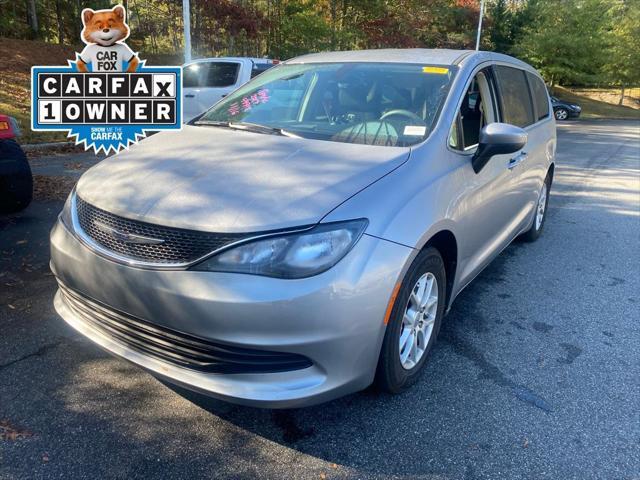 2017 chrysler pacifica touring