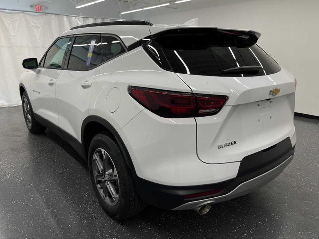 2024 chevrolet blazer lt