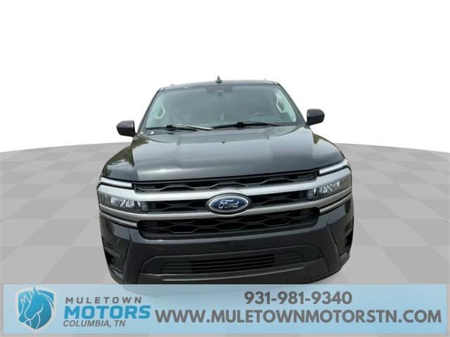 2022 ford expedition xlt