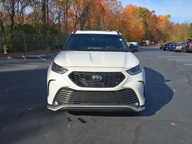 2023 toyota highlander xse