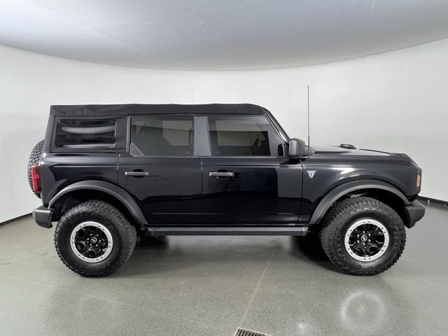 2021 ford bronco black diamond