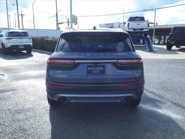 2022 lincoln corsair standard