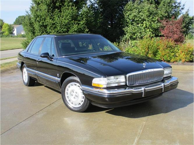 1993 buick park avenue in greenwood, indiana