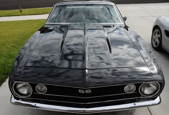 1967 chevy camaro 383 -5 speed