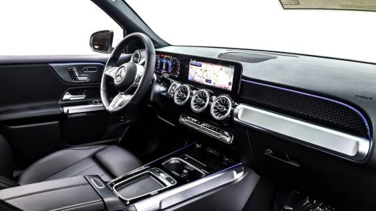 2025 Mercedes-Benz GLB