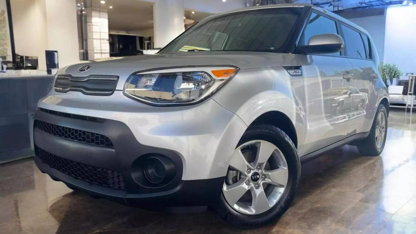 2019 kia soul base