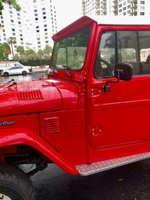 1979 toyota land cruiser fj40 (fj43)