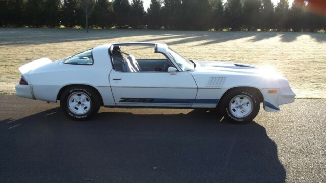 pro built 327, muncie four speed, 3.73 limited slip, complete suspension rebuilt