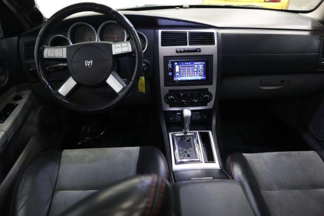 2006 dodge magnum srt8